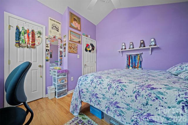 8721 Brookstead Meadow Court, Charlotte, NC 28215
