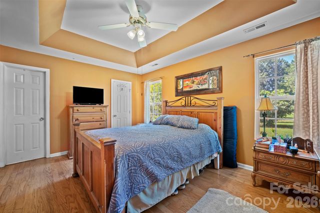 8721 Brookstead Meadow Court, Charlotte, NC 28215