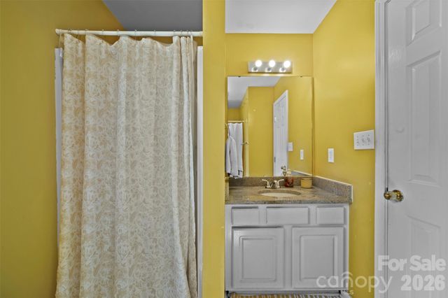 8721 Brookstead Meadow Court, Charlotte, NC 28215