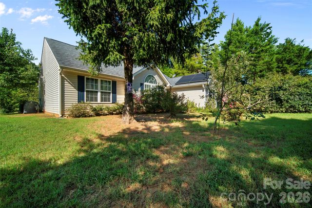 8721 Brookstead Meadow Court, Charlotte, NC 28215