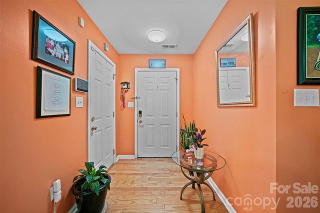 8721 Brookstead Meadow Court, Charlotte, NC 28215