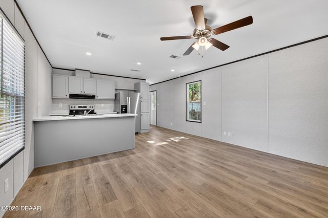 1606 Avenue C, Ormond Beach, FL 32174