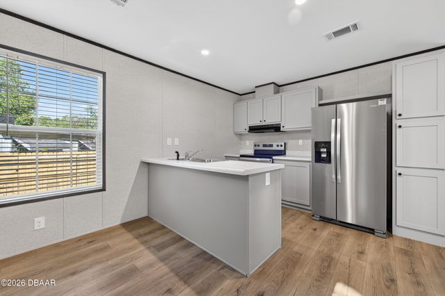 1606 Avenue C, Ormond Beach, FL 32174