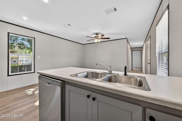 1606 Avenue C, Ormond Beach, FL 32174