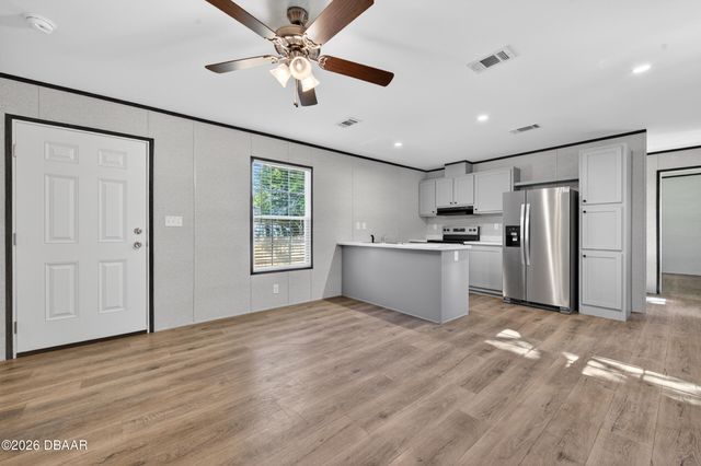 1606 Avenue C, Ormond Beach, FL 32174