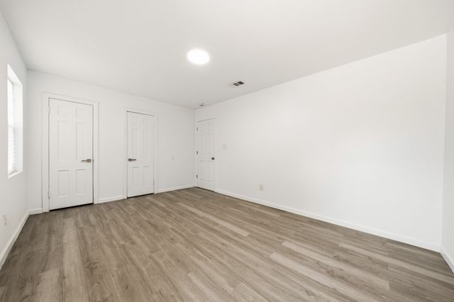 2520 Briarwood Lane, Bellmead, TX 76705