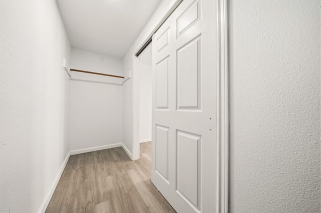 2520 Briarwood Lane, Bellmead, TX 76705