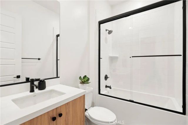 18411 Boulder Bluff, Silverado, CA 92676