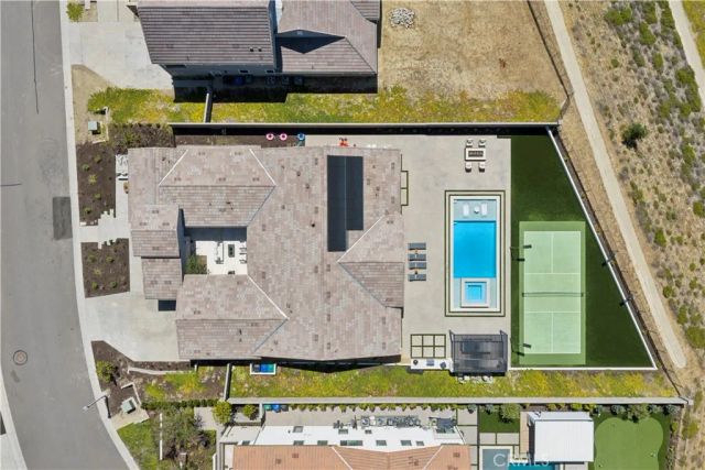 18411 Boulder Bluff, Silverado, CA 92676