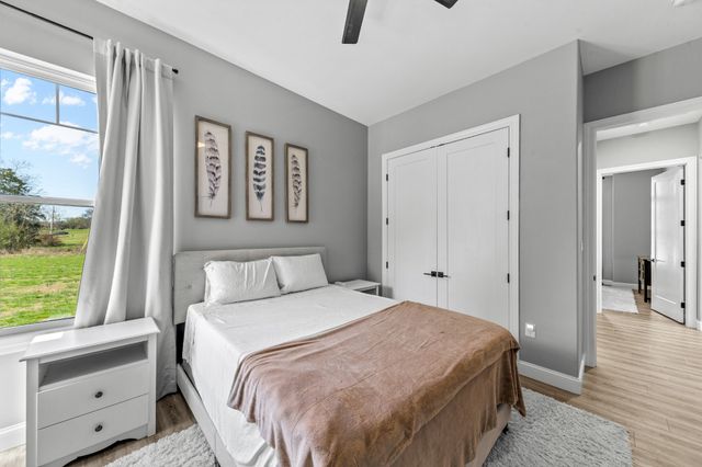 4770 Delina Rd, Cornersville, TN 37047