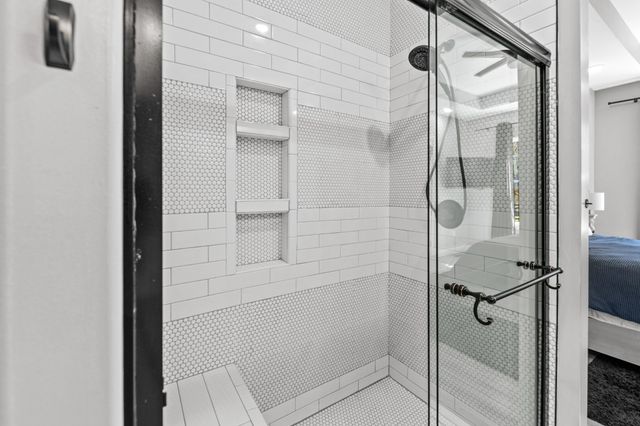 4770 Delina Rd, Cornersville, TN 37047