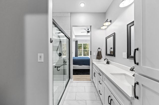 4770 Delina Rd, Cornersville, TN 37047