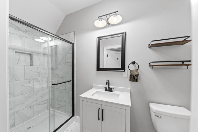 4770 Delina Rd, Cornersville, TN 37047