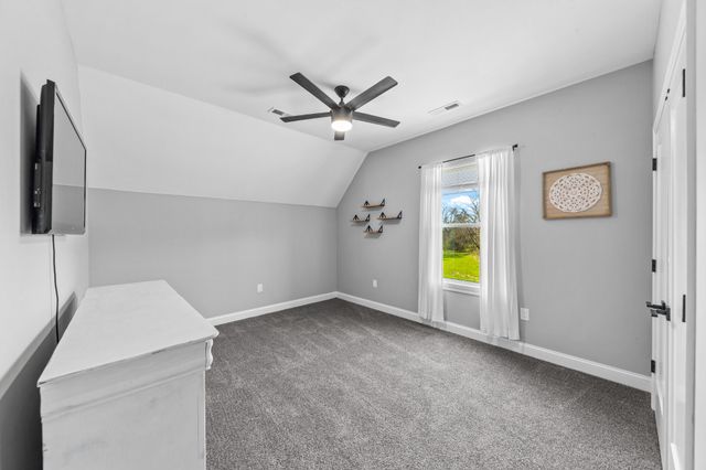 4770 Delina Rd, Cornersville, TN 37047