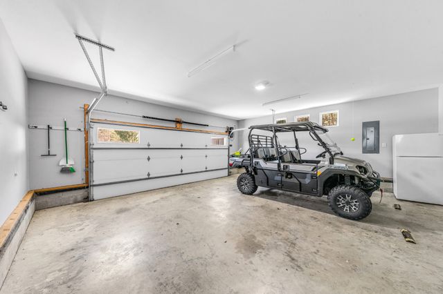 4770 Delina Rd, Cornersville, TN 37047