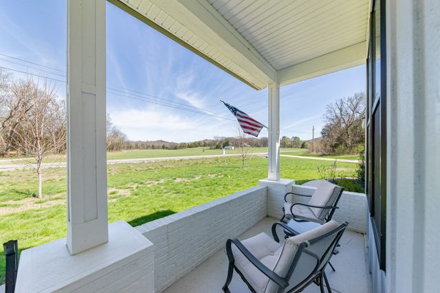 4770 Delina Rd, Cornersville, TN 37047