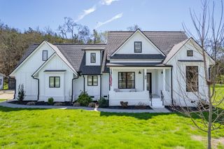 4770 Delina Rd, Cornersville, TN 37047