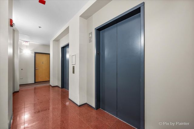 1201 W Adams Street 403, Chicago, IL 60607