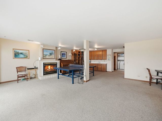 26435 N Ridge Court, Mundelein, IL 60060