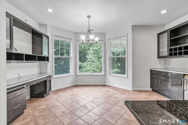 76 Suzie Drive 76, Newtown, CT 06470
