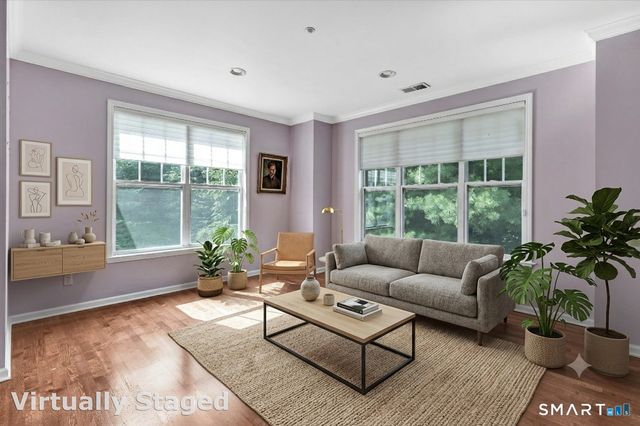 76 Suzie Drive 76, Newtown, CT 06470