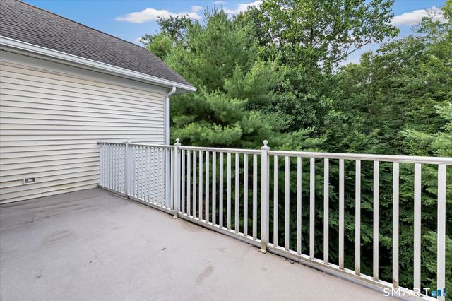 76 Suzie Drive 76, Newtown, CT 06470