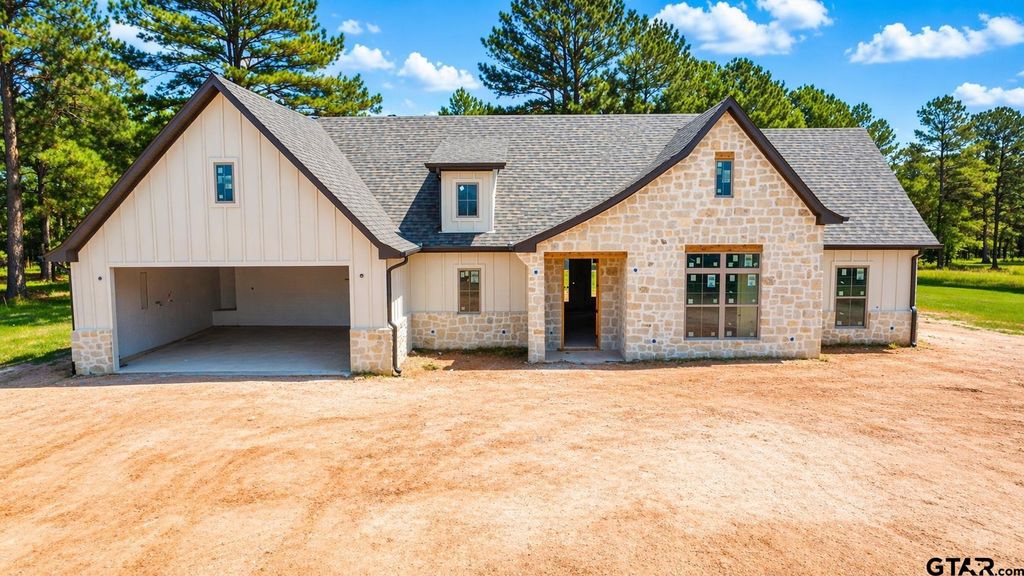 11758 County Road 2174, Whitehouse, TX 75791