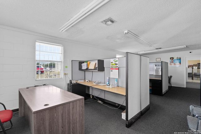 5710 Old Pearsall, San Antonio, TX 78242