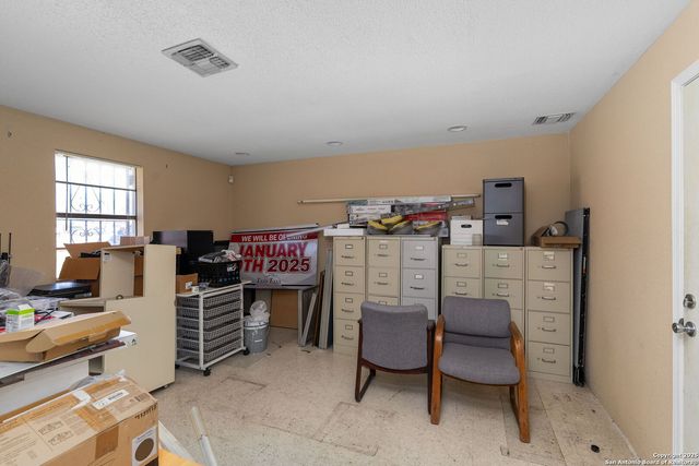 5710 Old Pearsall, San Antonio, TX 78242