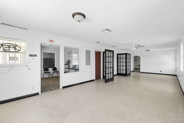 5710 Old Pearsall, San Antonio, TX 78242