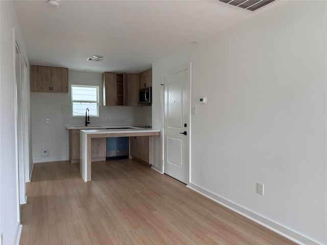 3617 Rosalie Street 3, Houston, TX 77004