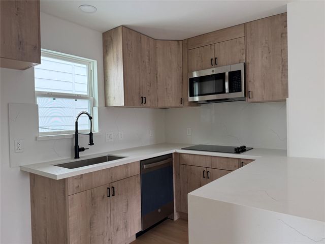 3617 Rosalie Street 3, Houston, TX 77004
