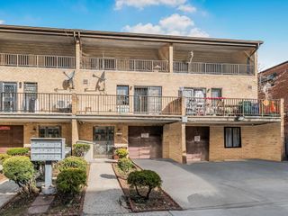 14351 Barclay Avenue A8, Flushing, NY 11355