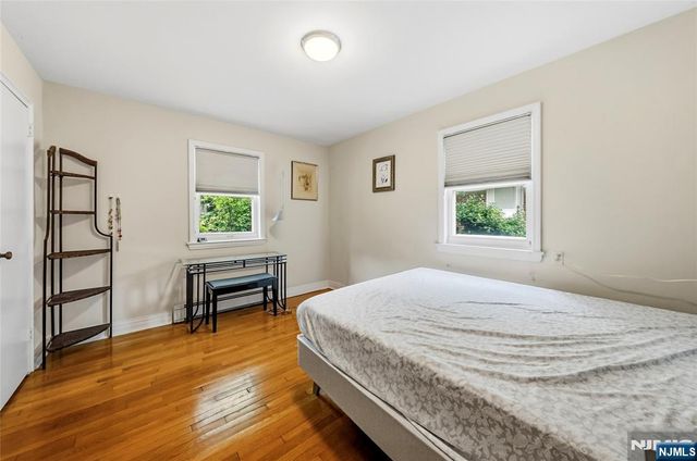 1028 Harvard Place, Fort Lee, NJ 07024