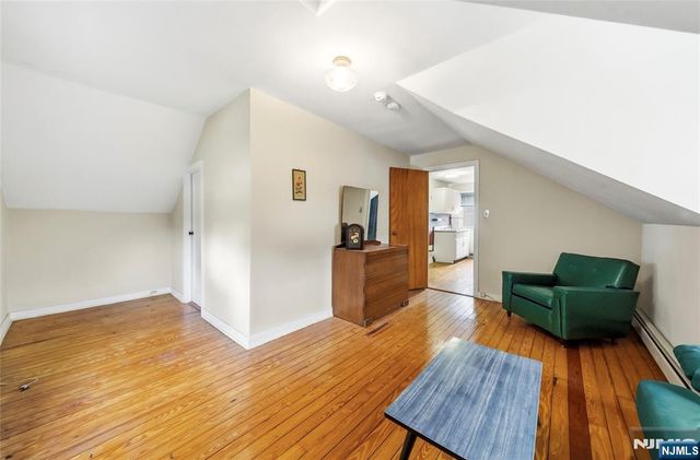 1028 Harvard Place, Fort Lee, NJ 07024