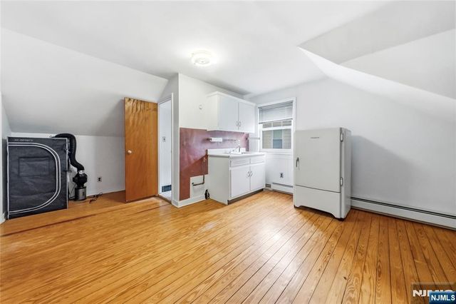 1028 Harvard Place, Fort Lee, NJ 07024