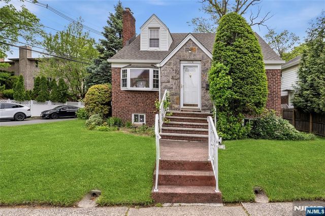 1028 Harvard Place, Fort Lee, NJ 07024
