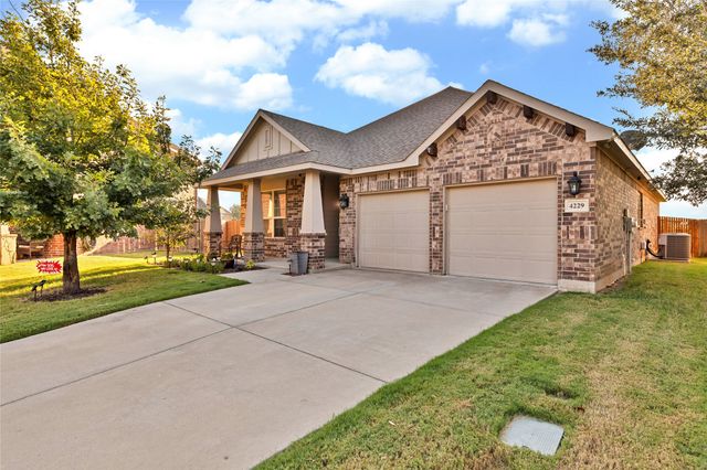 4229 Aldridge Lane, Fort Worth, TX 76036