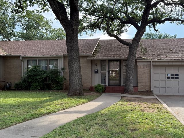 1201 NW 7th Avenue, Mineral Wells, TX 76067
