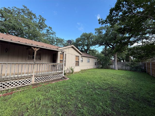 1201 NW 7th Avenue, Mineral Wells, TX 76067