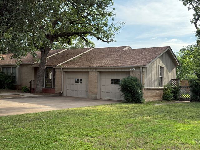 1201 NW 7th Avenue, Mineral Wells, TX 76067