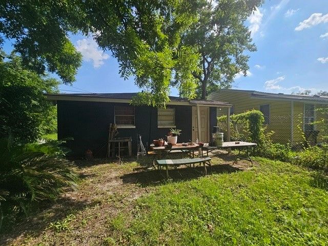 1208 Mccarthy Avenue, Savannah, GA 31415