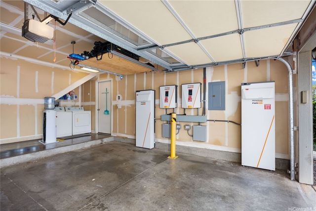 87-1980 Pakeke Street J, Waianae, HI 96792