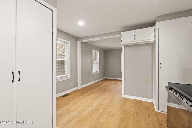 3455 Glendale Ave, Louisville, KY 40215