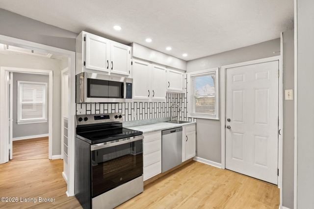 3455 Glendale Ave, Louisville, KY 40215