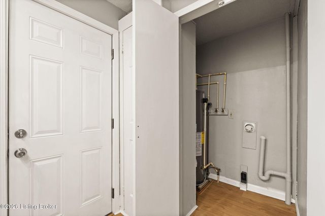 3455 Glendale Ave, Louisville, KY 40215