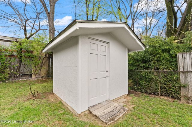 3455 Glendale Ave, Louisville, KY 40215