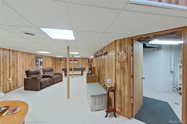 37257 Amhurst Drive 28, Westland, MI 48185