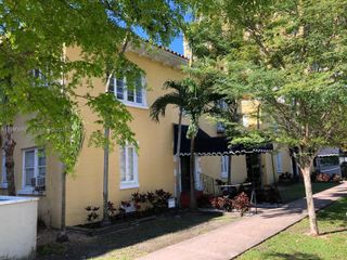 124 Mendoza Avenue 8, Coral Gables, FL 33134