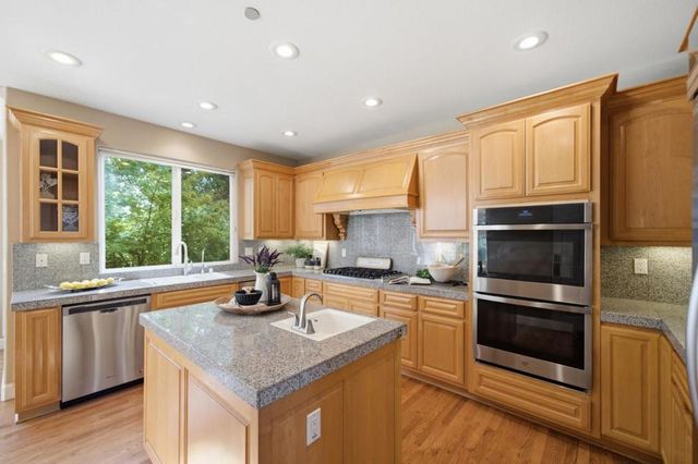 8411 Goldenrod Circle, Gilroy, CA 95020